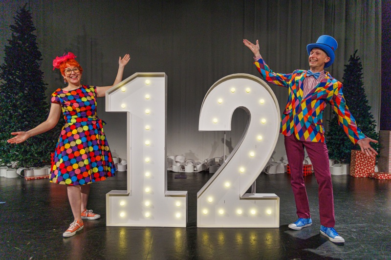 Happy Anniversary Matt and Lisa!