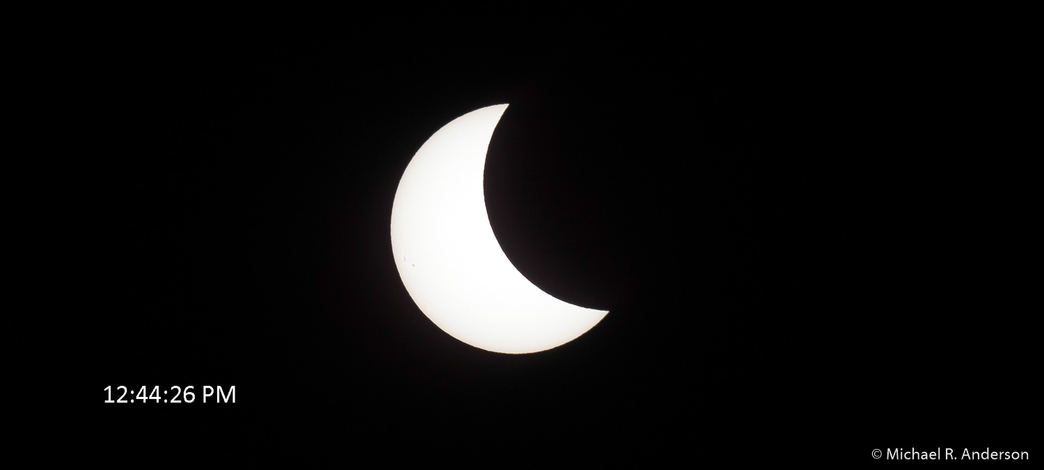Total solar eclipse in Carbondale, IL The Madison Andersons